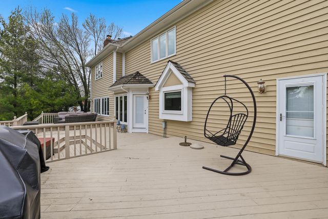 5701 Churchill Lane, Libertyville, IL 60048