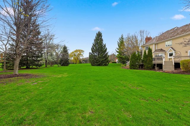 5701 Churchill Lane, Libertyville, IL 60048