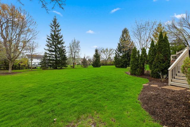 5701 Churchill Lane, Libertyville, IL 60048