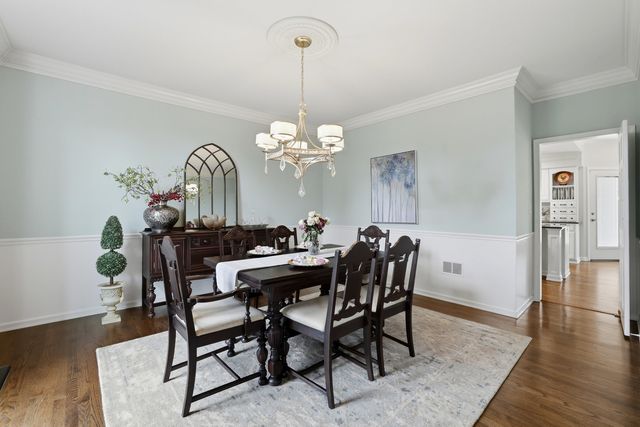 5701 Churchill Lane, Libertyville, IL 60048