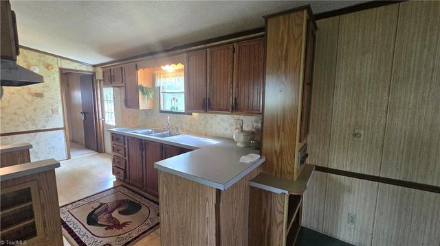 302 & 304 W Woltz Street, Dobson, NC 27017