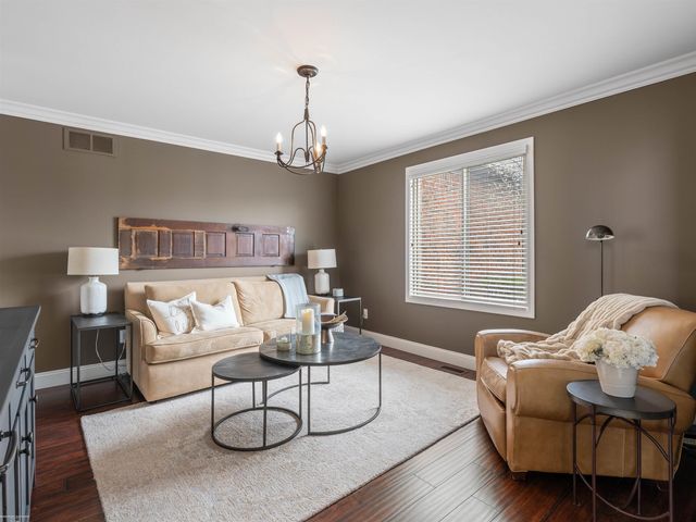 7143 Georgetowne N Road, Washington Twp, MI 48095