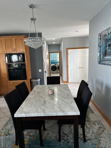 15347 Drysdale Street, Southgate, MI 48195