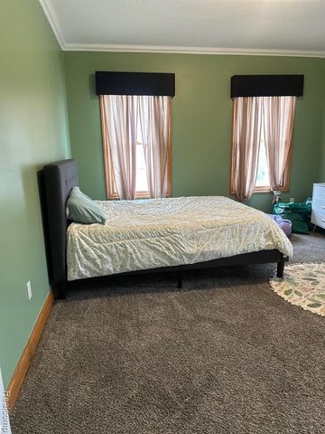15347 Drysdale Street, Southgate, MI 48195