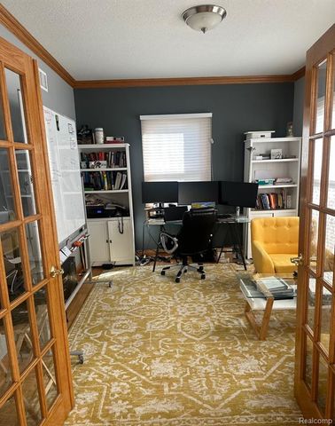 15347 Drysdale Street, Southgate, MI 48195