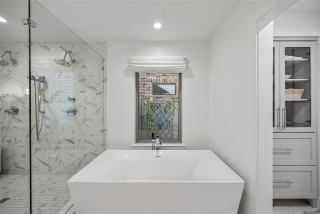 9431 Spring Branch Drive, Dallas, TX 75238
