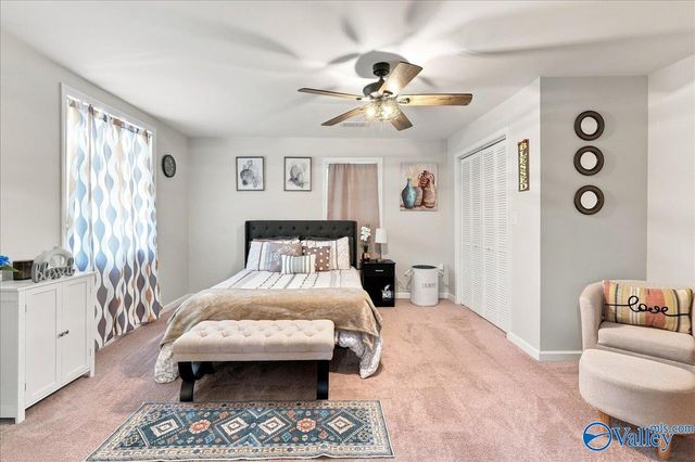 215 SW 8th Avenue, Decatur, AL 35601