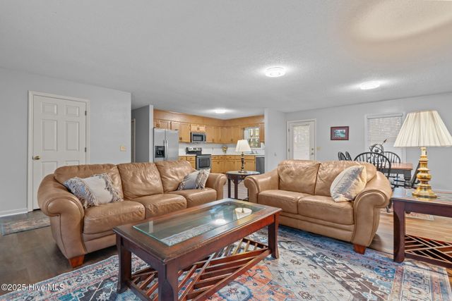 901 Heather Trail, Aberdeen, NC 28315