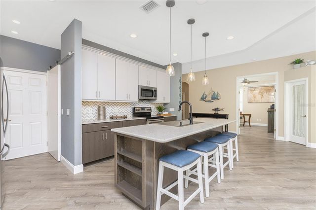 17929 COURTSIDE LANDINGS CIRCLE, Punta Gorda, FL 33955