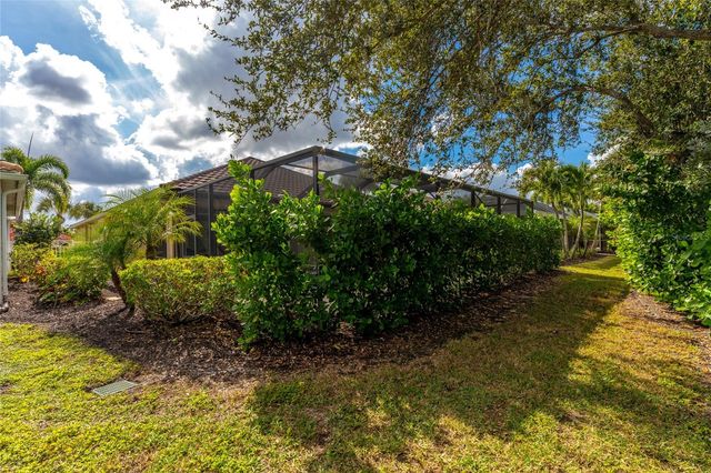 17929 COURTSIDE LANDINGS CIRCLE, Punta Gorda, FL 33955