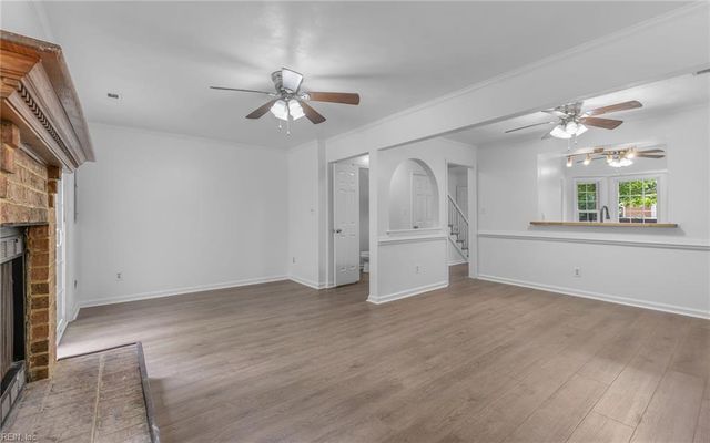 340 Middle Oaks DR, Chesapeake, VA 23322