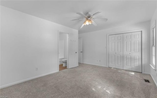 340 Middle Oaks DR, Chesapeake, VA 23322
