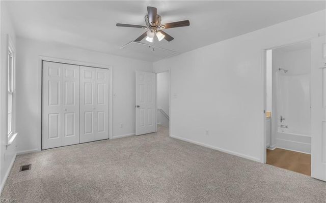 340 Middle Oaks DR, Chesapeake, VA 23322