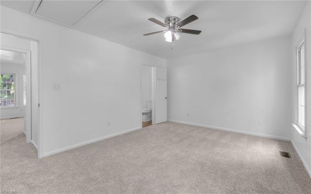 340 Middle Oaks DR, Chesapeake, VA 23322