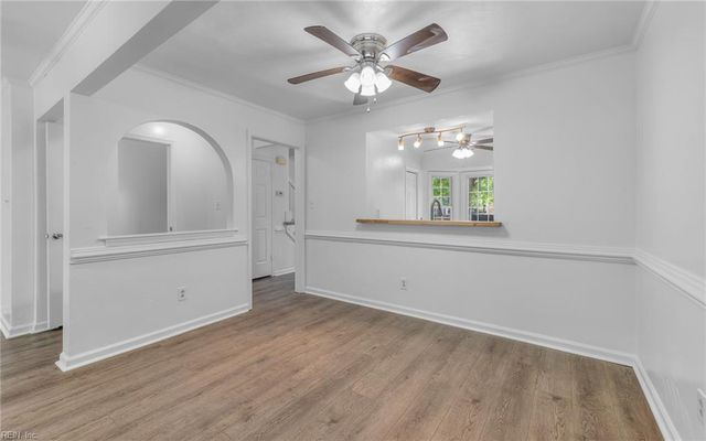 340 Middle Oaks DR, Chesapeake, VA 23322