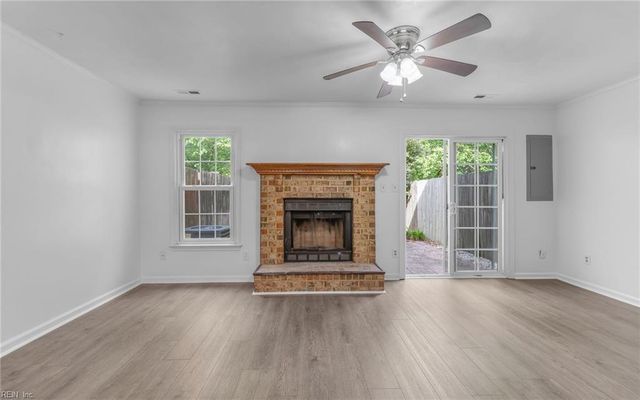 340 Middle Oaks DR, Chesapeake, VA 23322