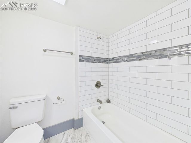 2511 N Greenwood Street, Pueblo, CO 81003