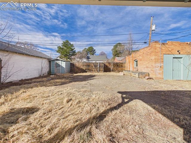 2511 N Greenwood Street, Pueblo, CO 81003