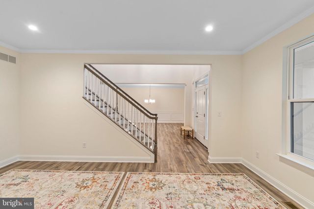 1045 OAK RIDGE DR, Horsham, PA 19044