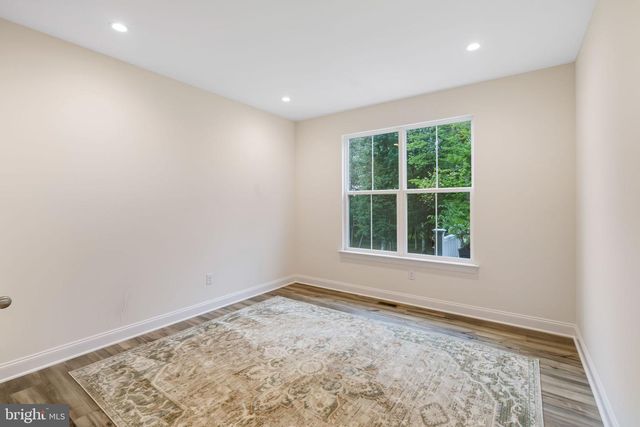 1045 OAK RIDGE DR, Horsham, PA 19044