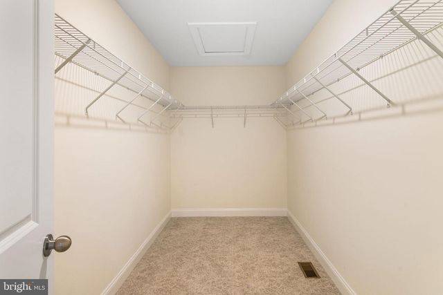 1045 OAK RIDGE DR, Horsham, PA 19044