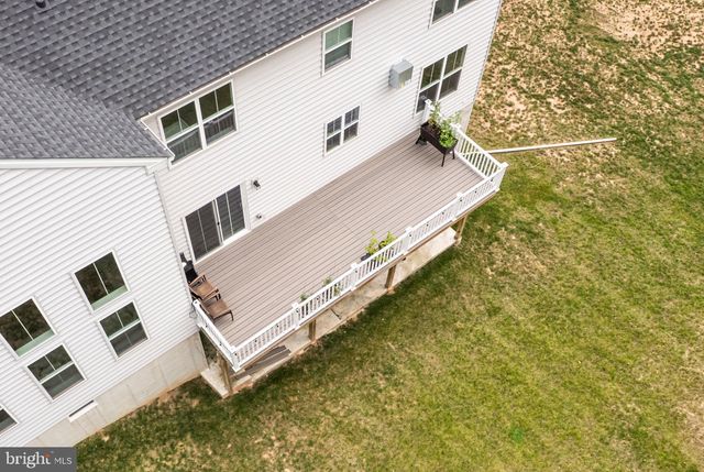 1045 OAK RIDGE DR, Horsham, PA 19044