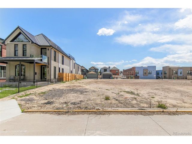 3044 Champa St, Denver, CO 80205
