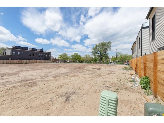 3044 Champa St, Denver, CO 80205