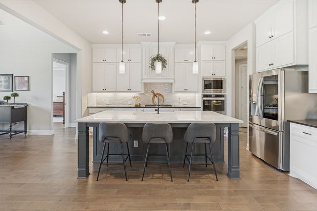 851 Horseshoe Meadows Drive, Waxahachie, TX 75167