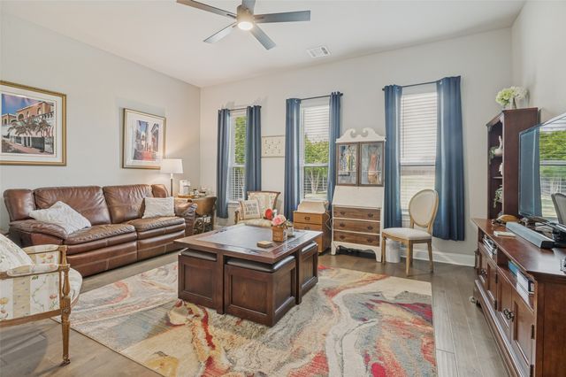 851 Horseshoe Meadows Drive, Waxahachie, TX 75167