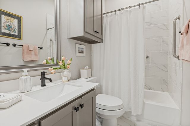 851 Horseshoe Meadows Drive, Waxahachie, TX 75167