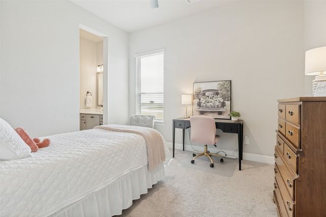 851 Horseshoe Meadows Drive, Waxahachie, TX 75167