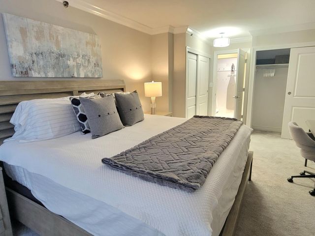 3221 S Ocean Boulevard 207, Highland Beach, FL 33487