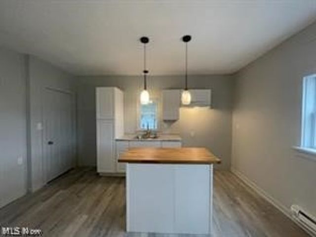 52 Eagle Street, Madison, OH 44057