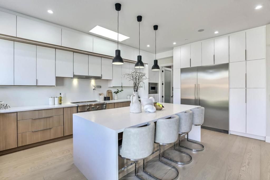 Image 16 of property listing at 10080 S Tantau Avenue, Cupertino, CA 95014