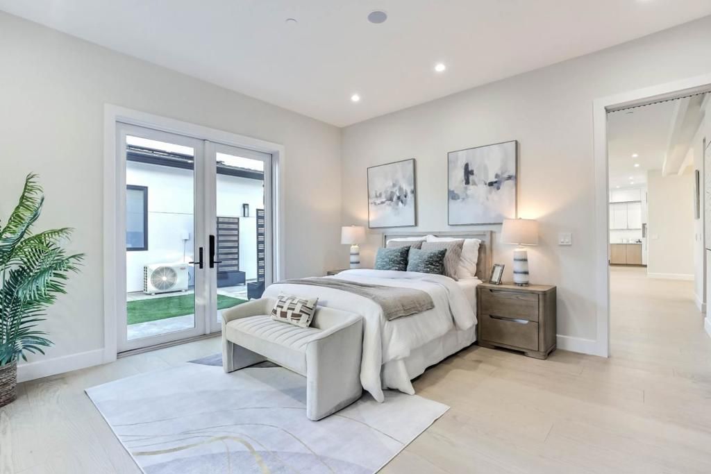 Image 29 of property listing at 10080 S Tantau Avenue, Cupertino, CA 95014