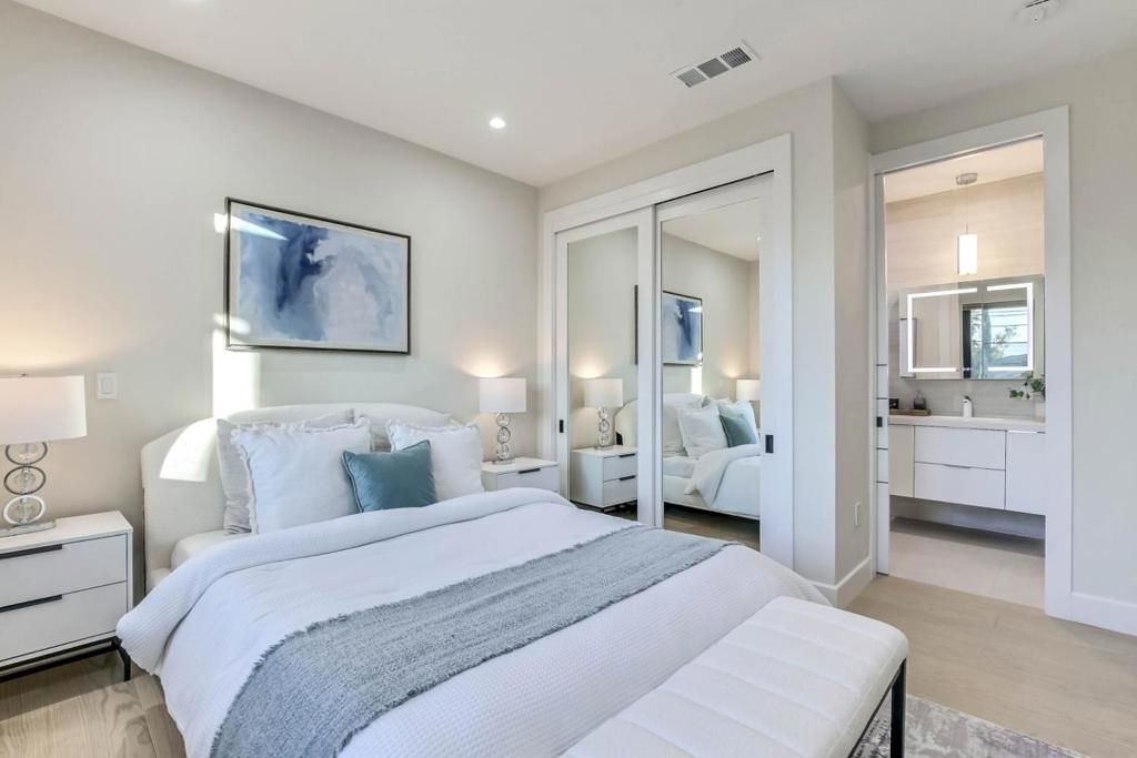 Image 33 of property listing at 10080 S Tantau Avenue, Cupertino, CA 95014