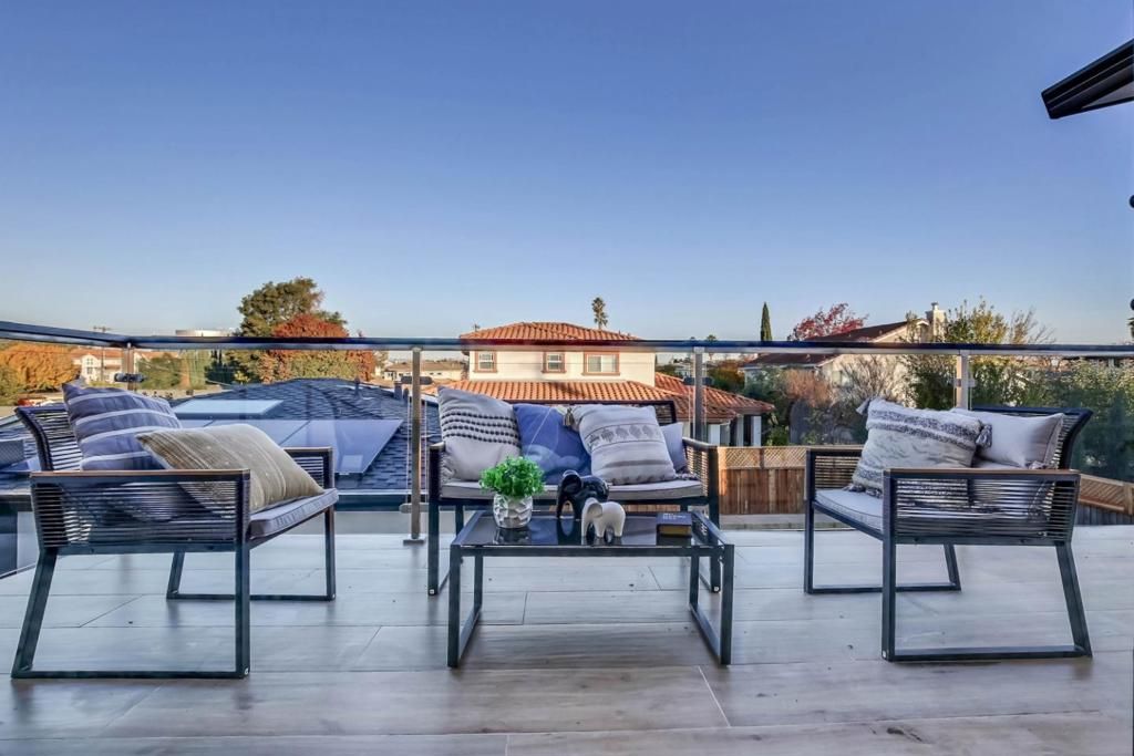 Image 39 of property listing at 10080 S Tantau Avenue, Cupertino, CA 95014