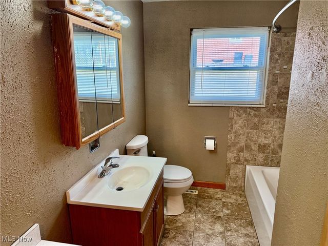 5000 Kay Street, Parkersburg, WV 26104