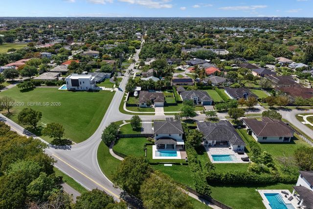 19781 SW 84th Ct, Cutler Bay, FL 33189