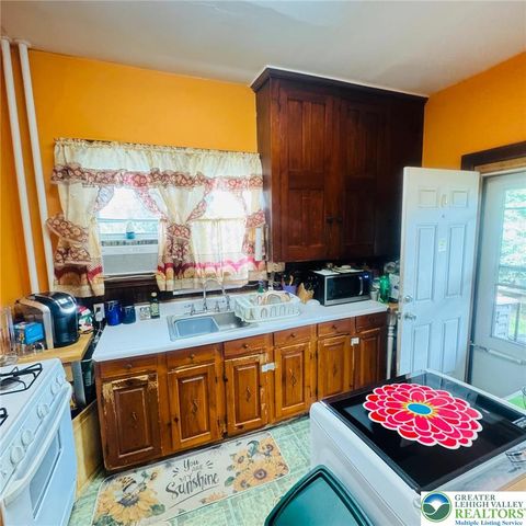1501 Washington Street, Easton, PA 18042