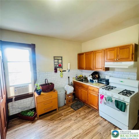 1501 Washington Street, Easton, PA 18042