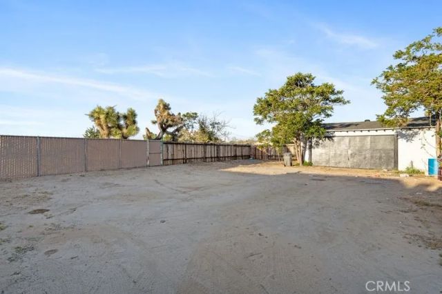 57526 Onaga, Yucca Valley, CA 92284