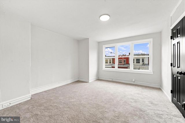 2605 S ROBINSON ST, Philadelphia, PA 19142