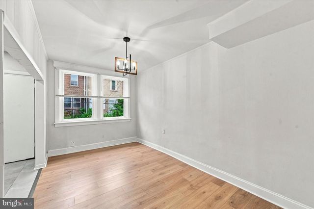 2605 S ROBINSON ST, Philadelphia, PA 19142