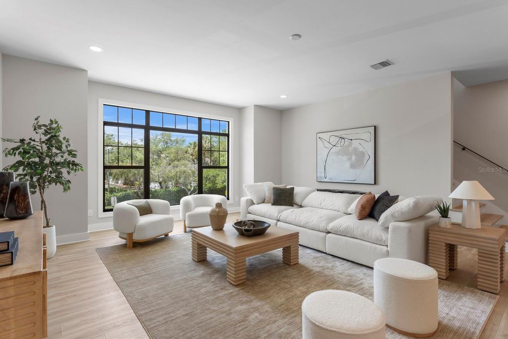 Image 20 of property listing at 5210 BAYSHORE BOULEVARD 3, Tampa, FL 33611