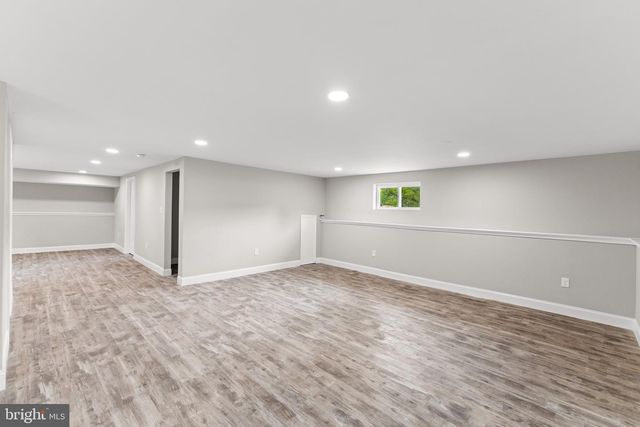 48 LAY DR, Franklinville, NJ 08322