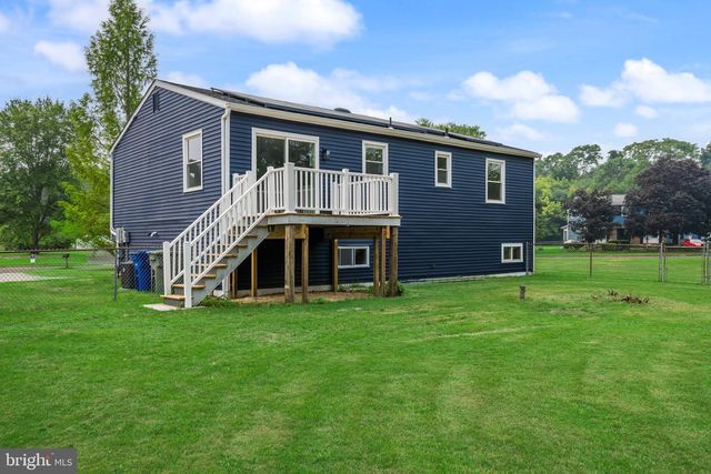 48 LAY DR, Franklinville, NJ 08322