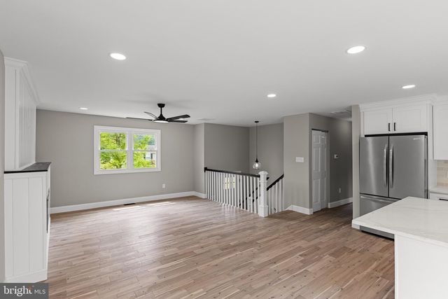48 LAY DR, Franklinville, NJ 08322