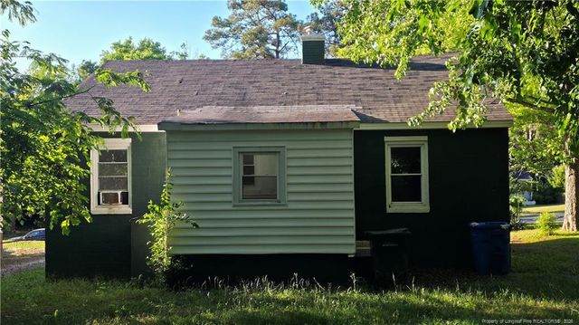 217 Sunset Avenue, Fayetteville, NC 28301